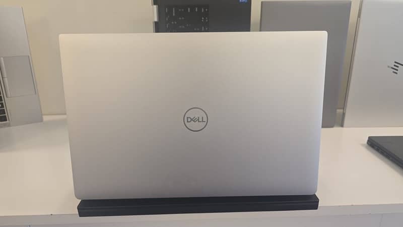 Dell precision 5540 corei9 9th gen 0