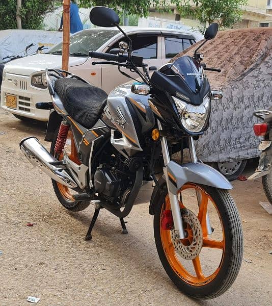 Honda CB 150F 22 model 23 register low Milage bike Urgent Sale 1