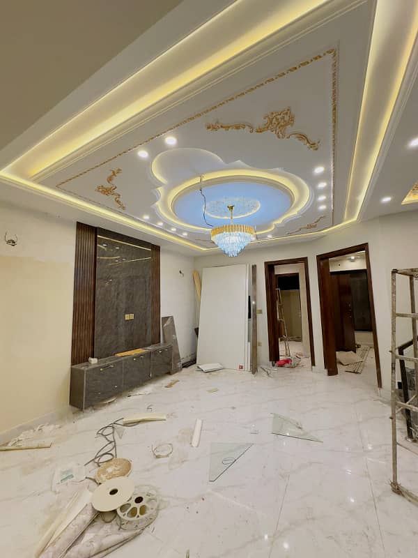 5 Marla lavish house for sale in Buch villas multan Hot Location 4