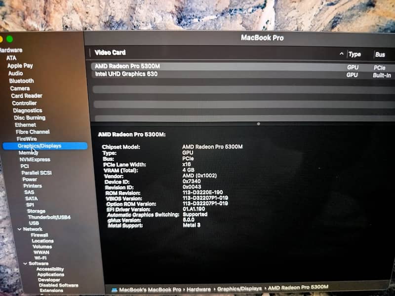 MacBook Pro 2019 Intel i7 16/512 4gb gpu 10