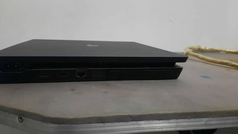 PS4 slim 500gb for sale 10 by 10 condition 4