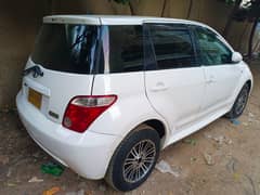 Toyota IST 2012 Use