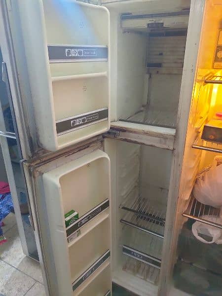 National 3 Door Refrigerator 3