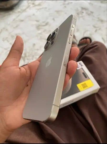 iphone 15 pro max non pta 4