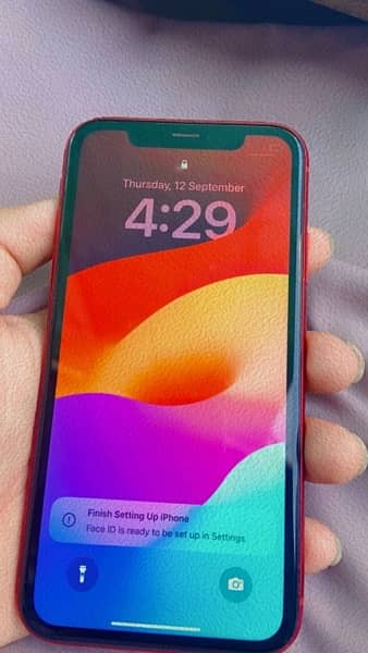 iPhone XR 128 GB 4