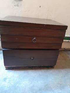 side drawer