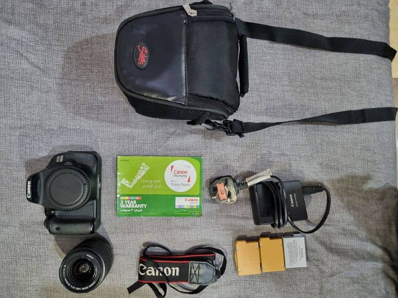 canon 600d EF-S 18-55 lens ( with all accessories included ) 0