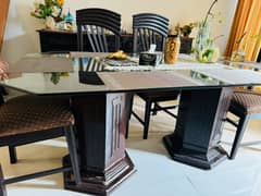 Dinning Table with glass top