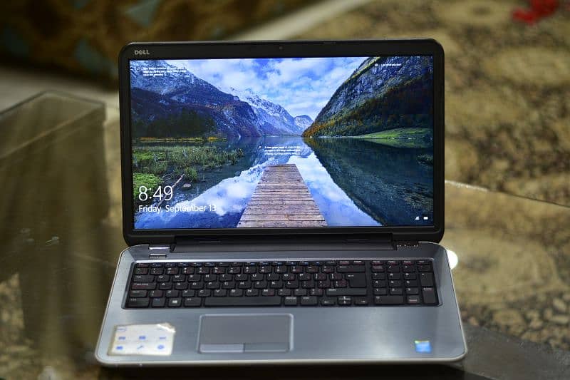 Dell inspiron 17R 5737 ( 16 ram 256sd core I7 win 10 HDD 1 Tb @ti 2GB) 7