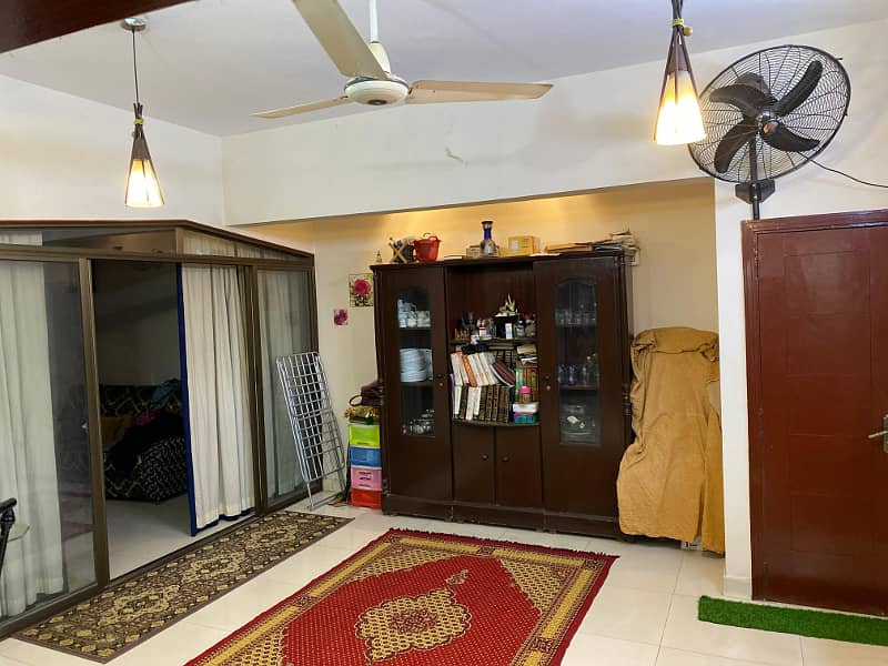 Well maintained 120 sq. Yard house sale gulshan e iqbal block 10a karachi 2