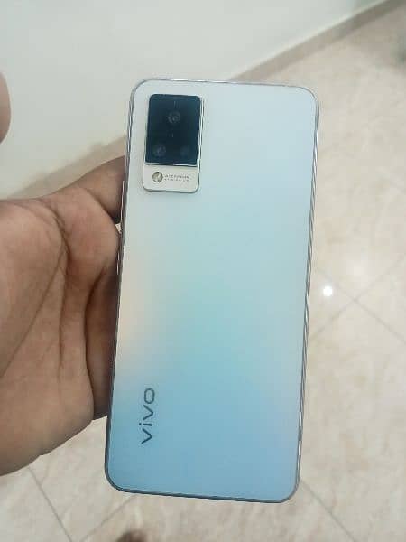 vivo v21 8/128gb 1