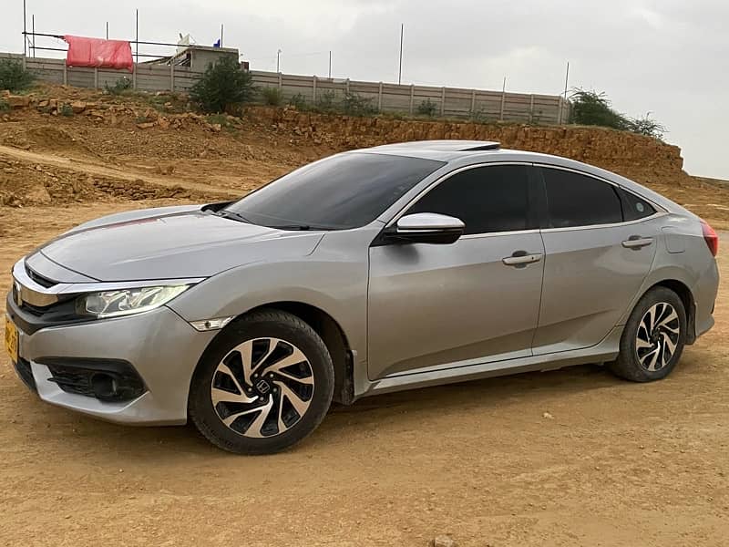 Honda Civic Oriel 2018 3