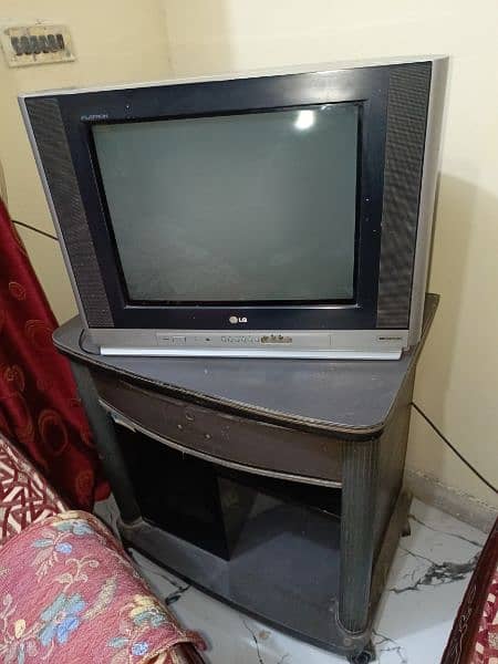 Original LG tv flotron scrn with trolly 0