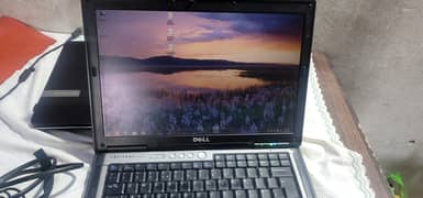 DELL Laptop with charger and bag best screen resulation safe pc ha 0