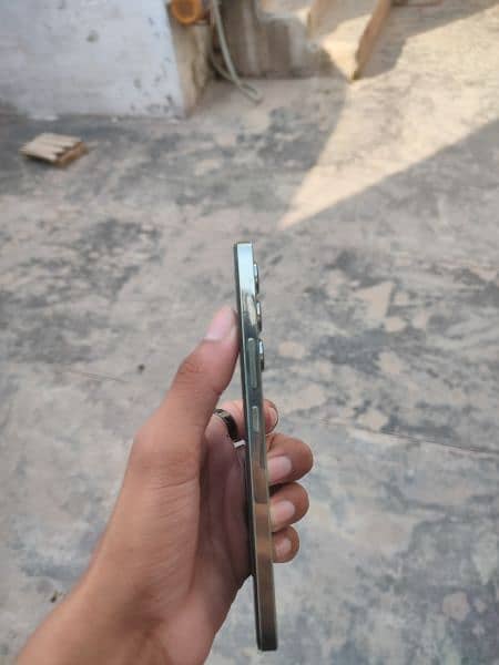 vivo y100 8gb 256gb contact no 0343-4452377 4