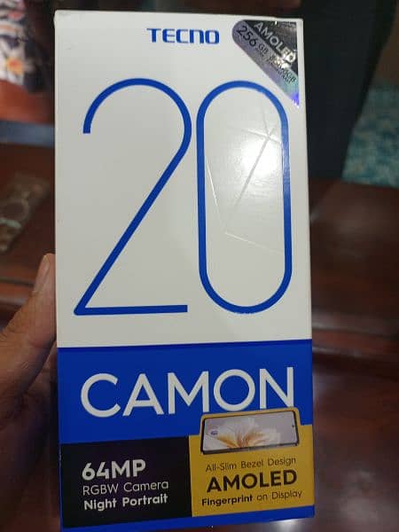 TECHNO Camon 20 . . . . 39000 2