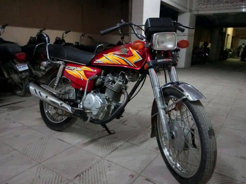 Honda cg 125 Karachi number 3