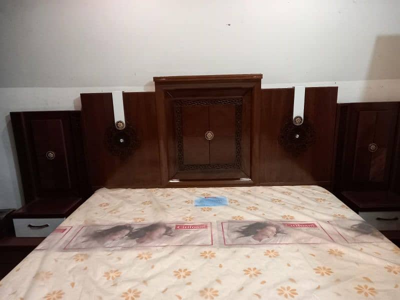 bedroom set  4 piece new with mattress urgent sale 9