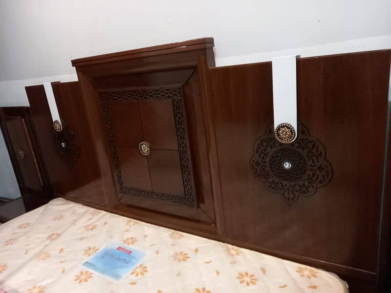 bedroom set  4 piece new with mattress urgent sale 16