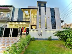 10 Marla Brand New Modern Design Corner House Available for Sale in Formanites Housing scheme 0