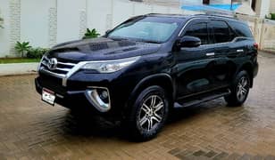 Toyota Fortuner 2021 model petrol 7 seats