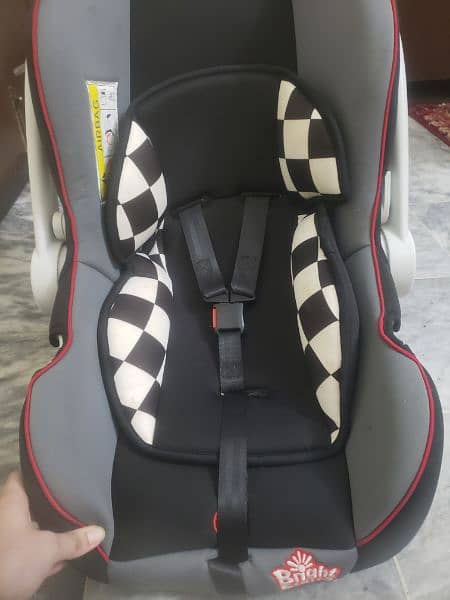 Branded New Carry cot (car seat)  with Air bag 1