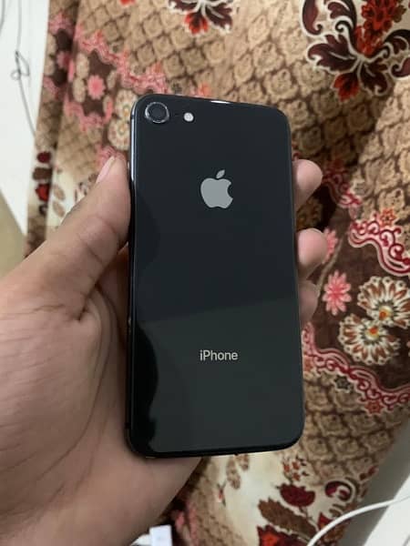 iPhone 8 non pta only panel ka glass change ha all ok 64gb water pack 0