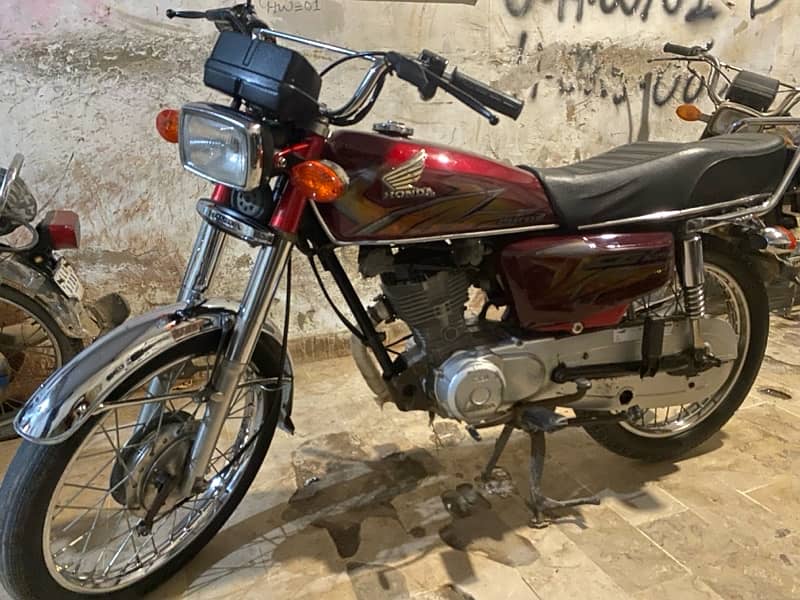 honda 125 like new no work needed 1