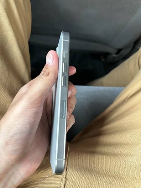 Apple I Phone 15 Pro Dual Sim With Box Under Warranty 4