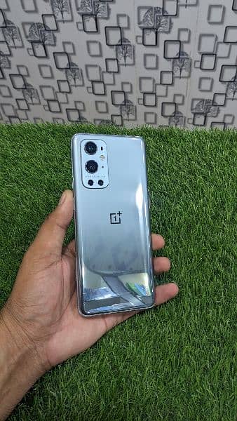 OnePlus 9pro 5G.     03101873383 19