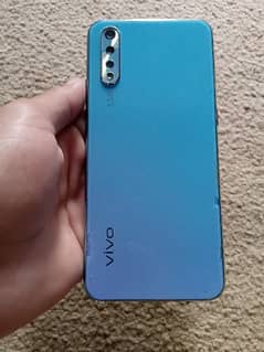 Vivo s1