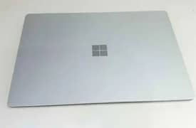 Microsoft Surface LAPTOP 3 i5 10th generation 8gb 256gb ssd