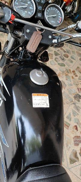 Suzuki GS 150 se very good condition 8