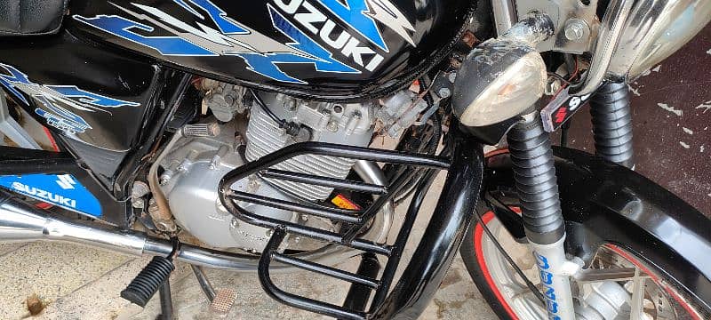 Suzuki GS 150 se very good condition 9