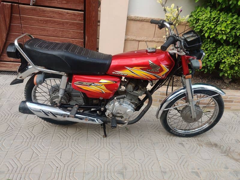 Honda 125 model 2020 registration 2021 Karachi number  03190409233 1