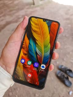 galaxy a30 for sal 4gb ram 64gb room dual sim