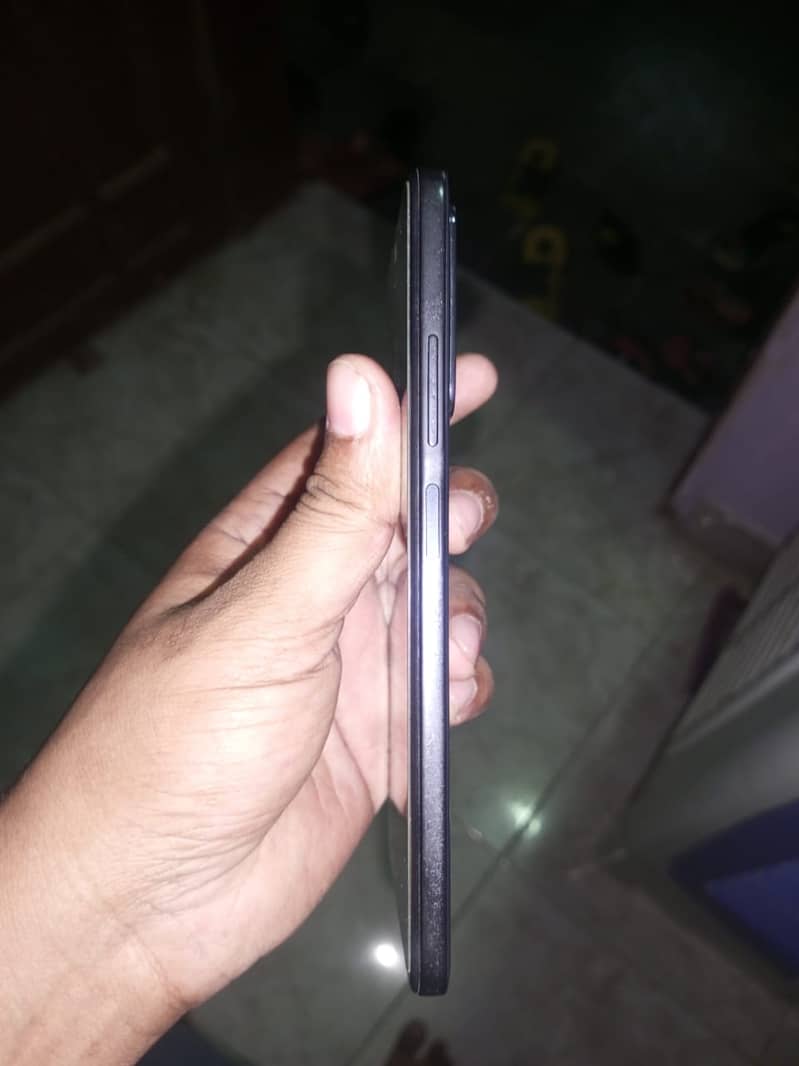 Redmi note 11 4+2/128 read complete description 4