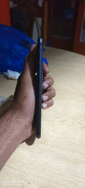 iphone 8 plus non pta 64 3