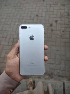 I phone 7 plus 128 gb