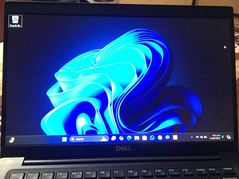 Dell i5 8gen Latitude 7390 2