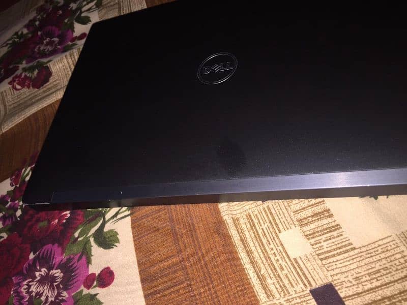 Dell i5 8gen Latitude 7390 15