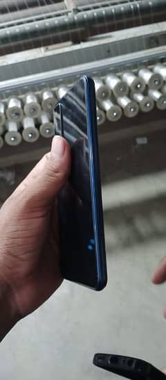 vivo y12s 3gb 32gb box hai chrg nai hai no open no rupeir