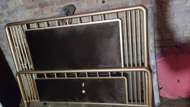 bed,iron bed, furniture, dressing,sider 4