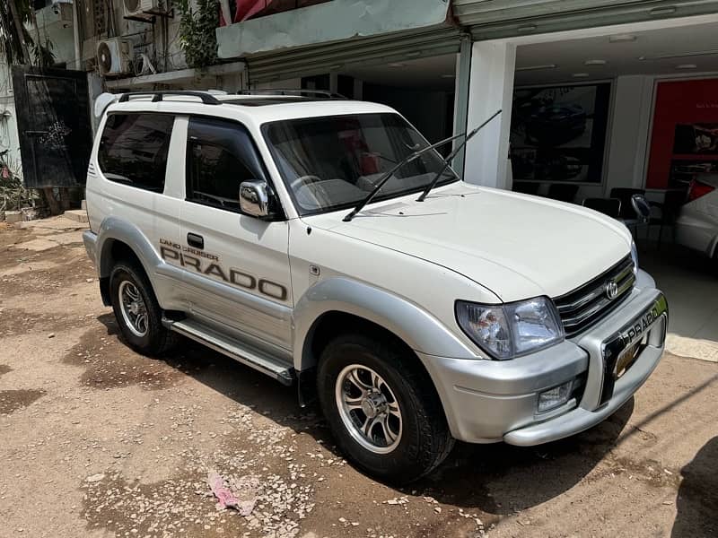 Toyota Prado 1996 03329237777 1