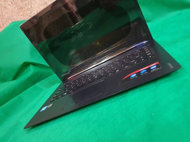 Lenovo IdeaPad Slim (03094695894) 0