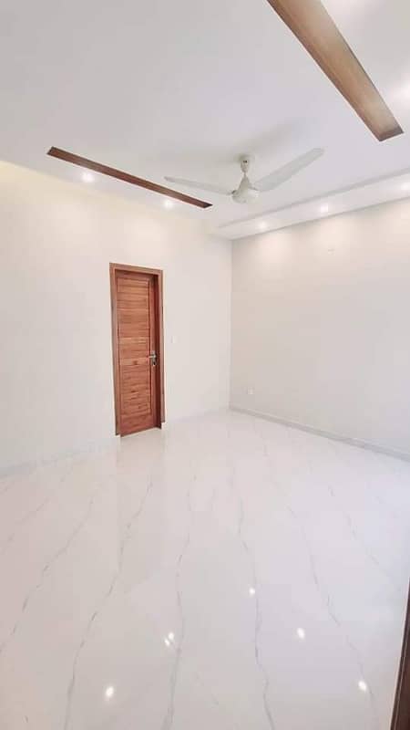 Mumtaz City 8 Marla house for sale 9