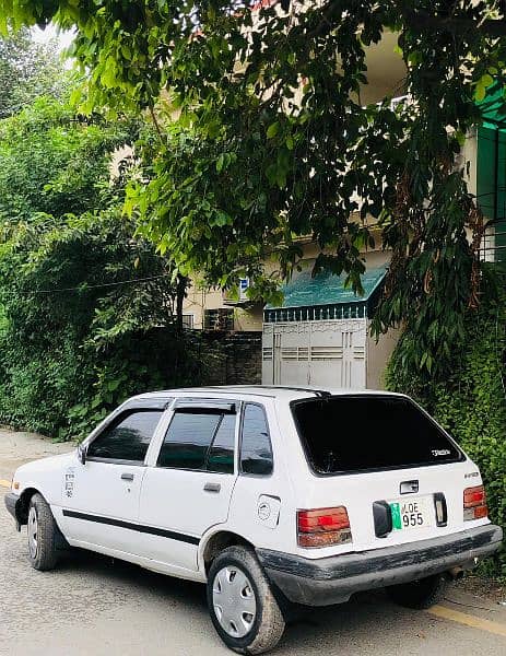 Suzuki Khyber 1990 5