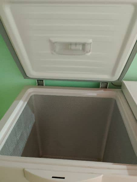 Dawalance Deep freezer  Double Door full size 5