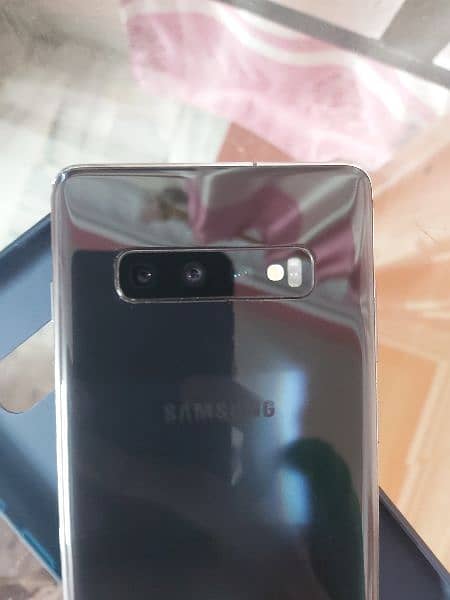 Samsung S10 Plus 3