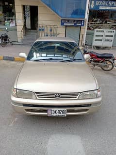 Toyota Corolla XE 2001